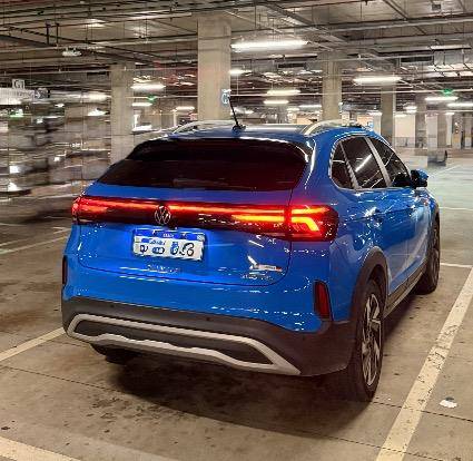 VOLKSWAGEN NIVUS 1.0 200 TSI TOTAL FLEX HIGHLINE AUTOMÁTICO